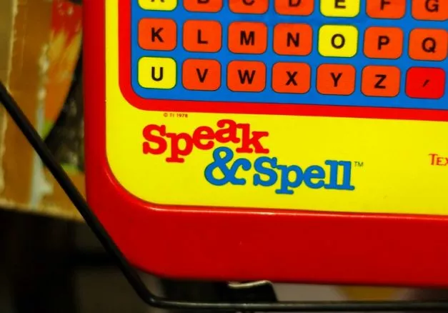 11 июня 1978 года была анонсирована игра Speak & Spell Игра была удостоена премии IEEE Milestone