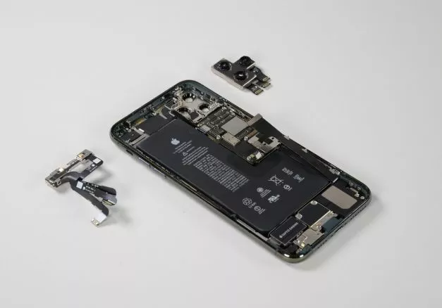 Детали для ремонта Apple закончились Теперь все чаще используют детали от других устройств