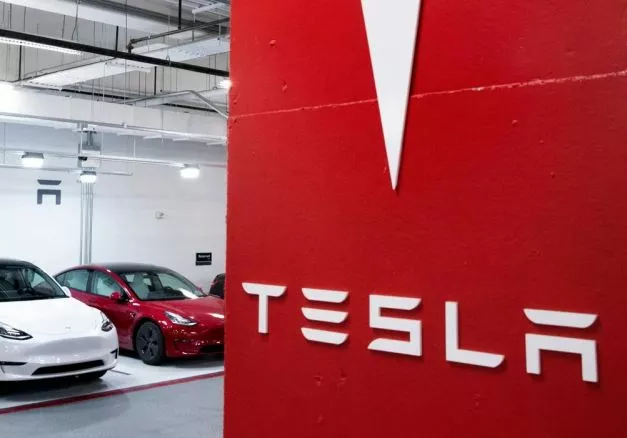Массовые увольнения в Tesla продолжаются Сократить могут до 20% работников