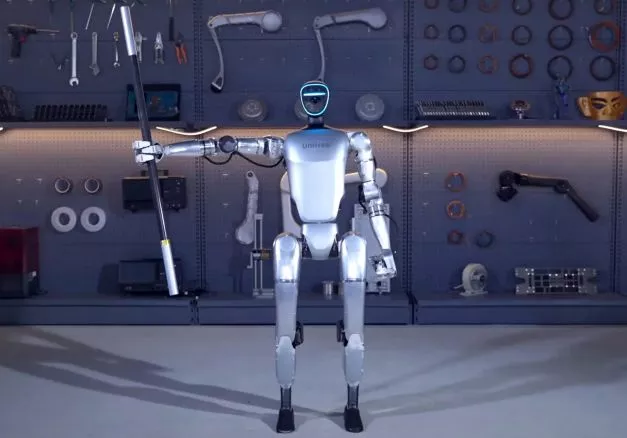Unitree выпустила гуманоидного робота G1 Он умеет складываться для переноски