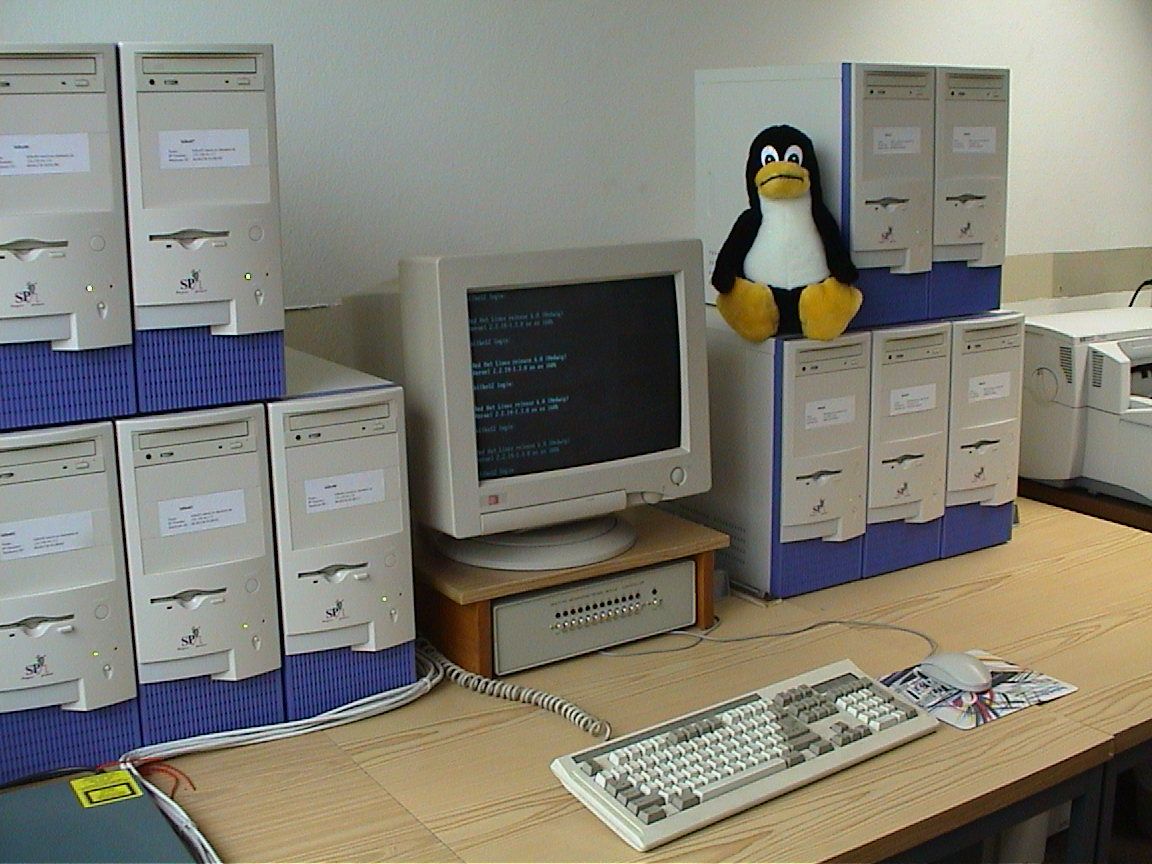 17 сентября 1991 года состоялся первый публичный выпуск ядра <i>Linux</i>