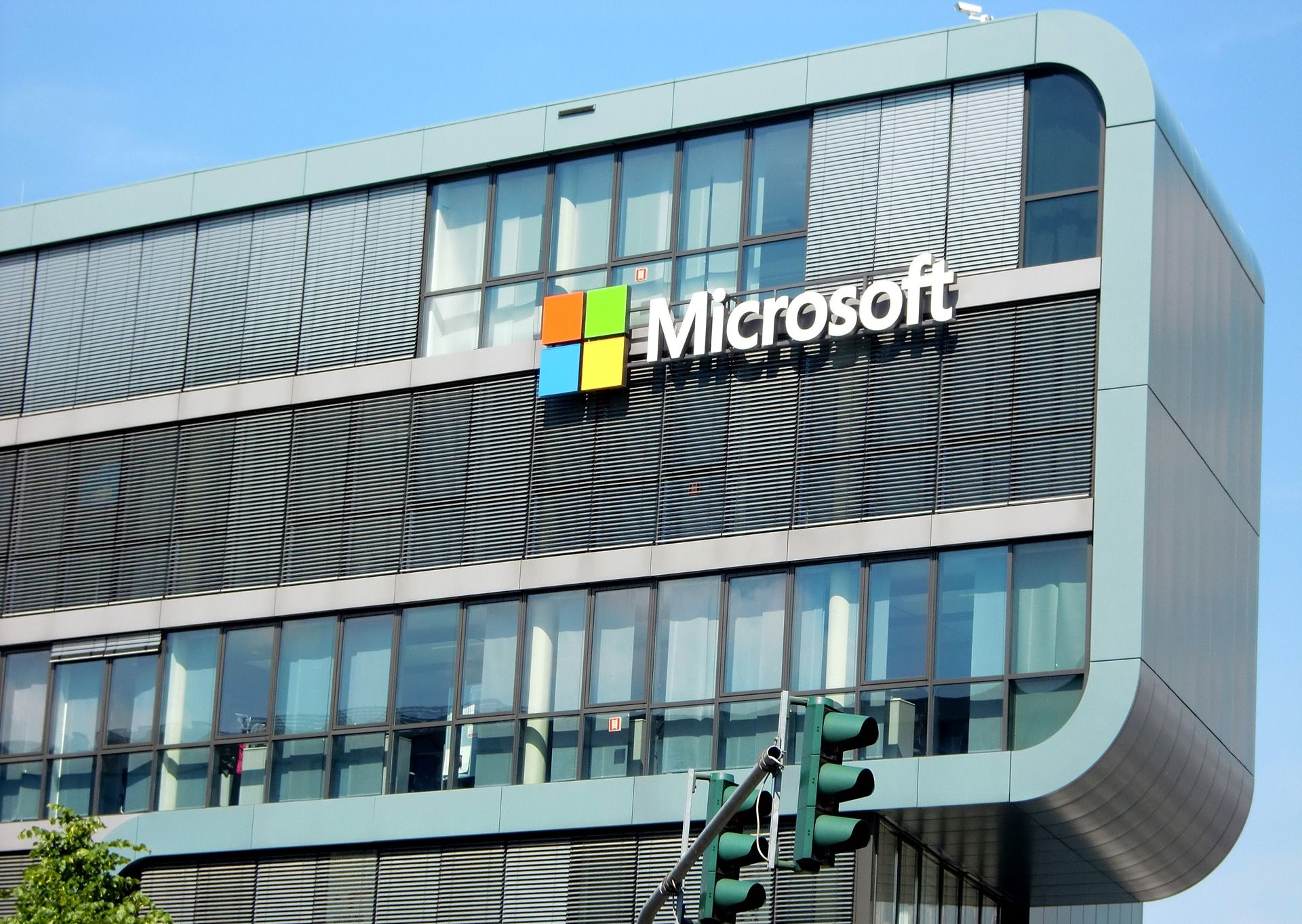 <i>Microsoft </i>посвятил свитер знаменитой игре «Сапер»