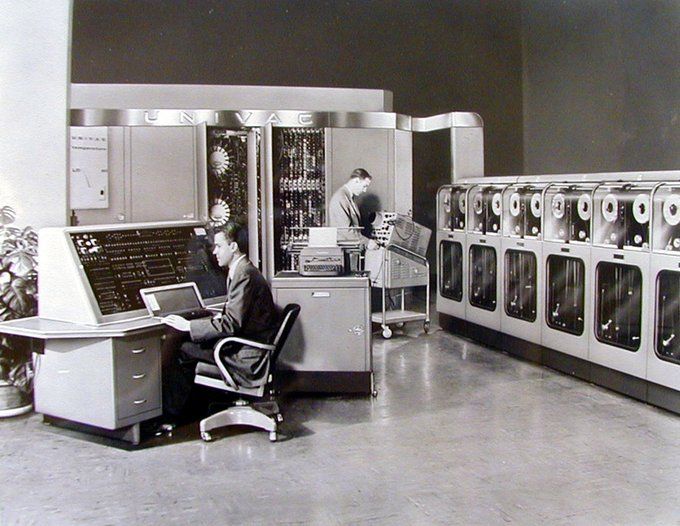 30 марта 1951 года Бюро переписи населения США получило <i>UNIVAC </i><i>I</i>