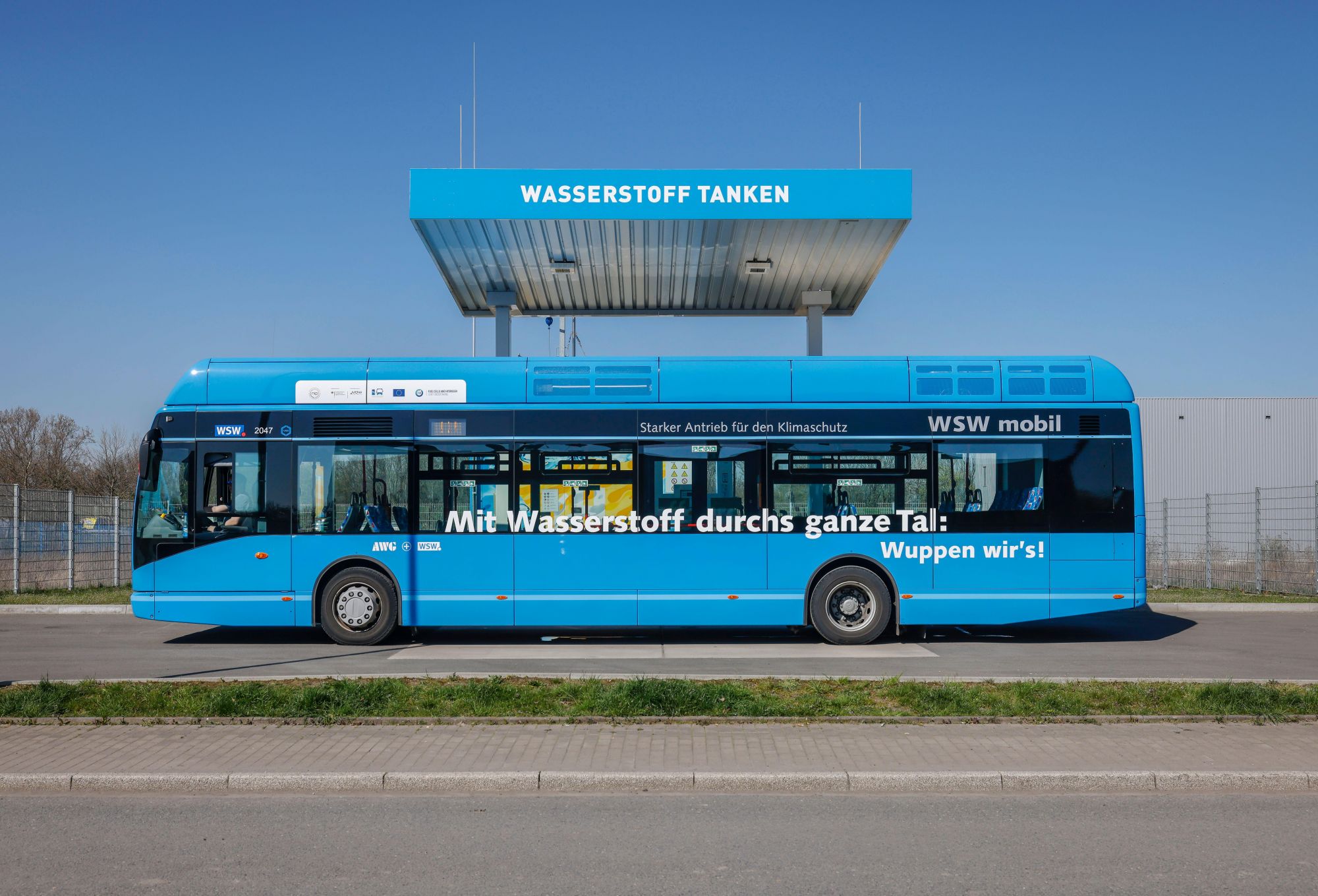 Водородный автобус в горо­де Хертен, Германия