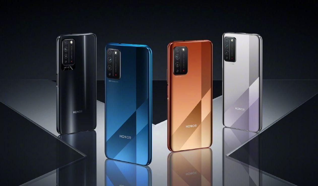 Закрываются торговые точки <i>Huawei</i>