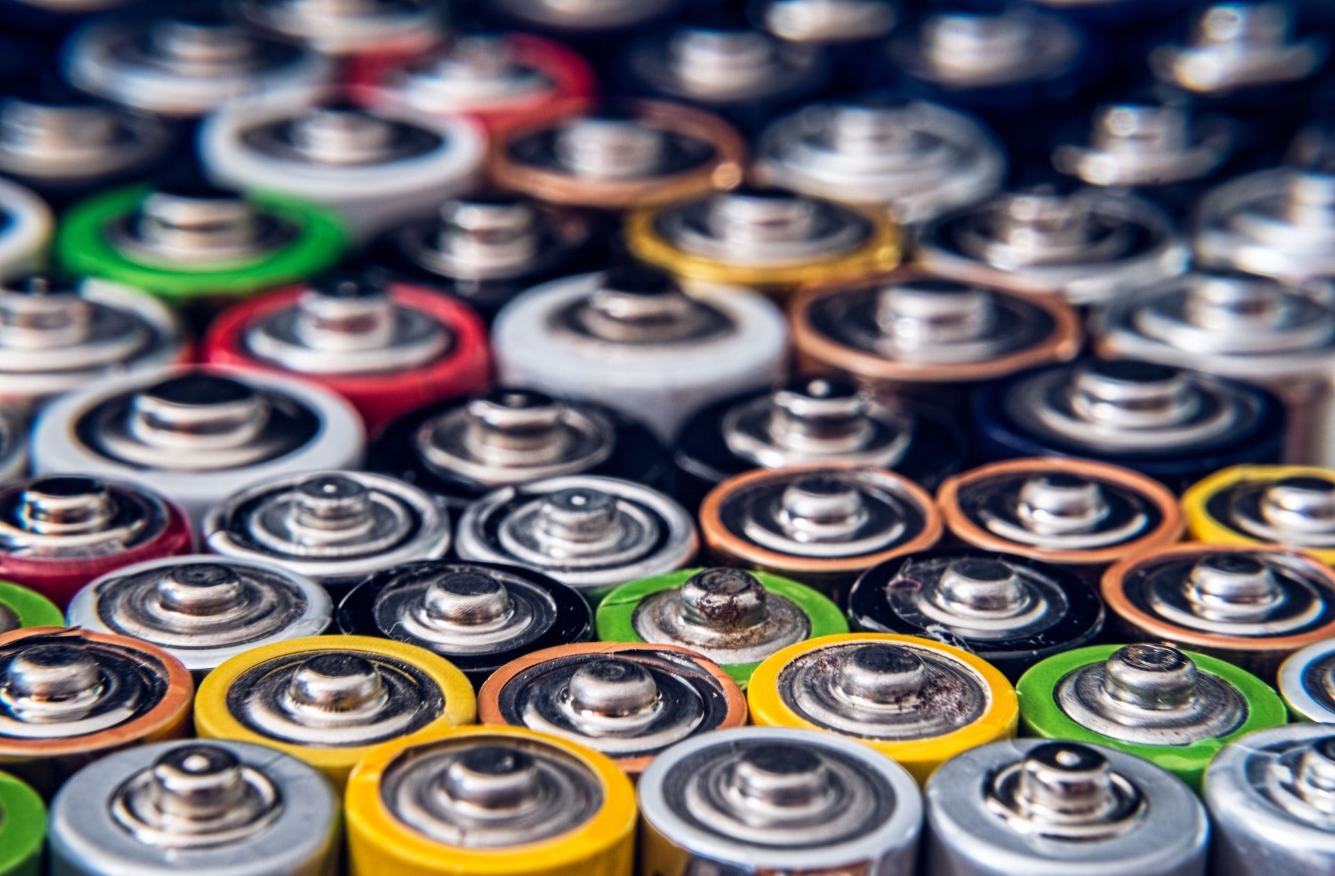 Литий-металлические батареи прослужат не меньше литий-ионных