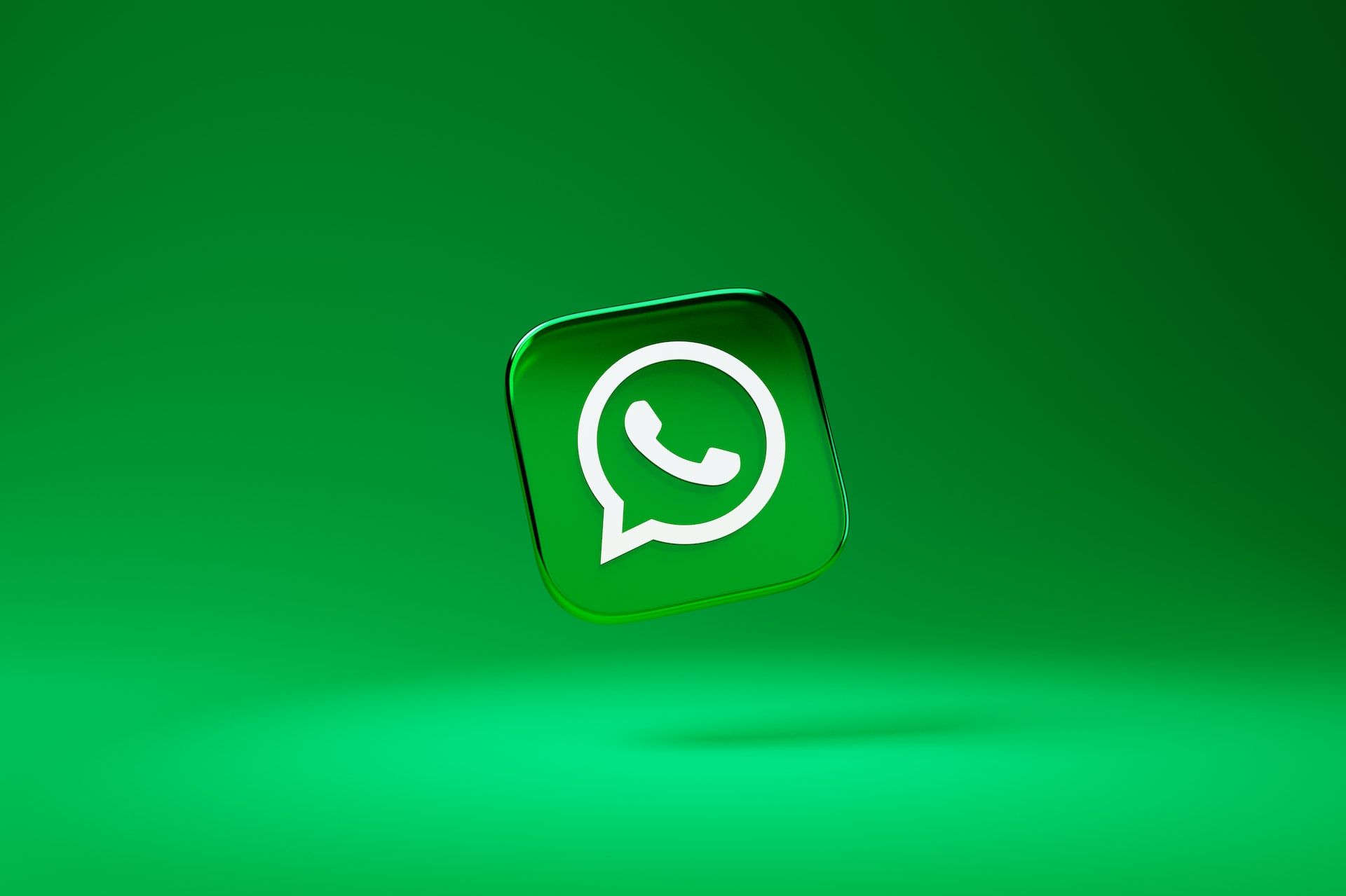 <i>WhatsApp </i>позволит восстанавливать удаленные сообщения