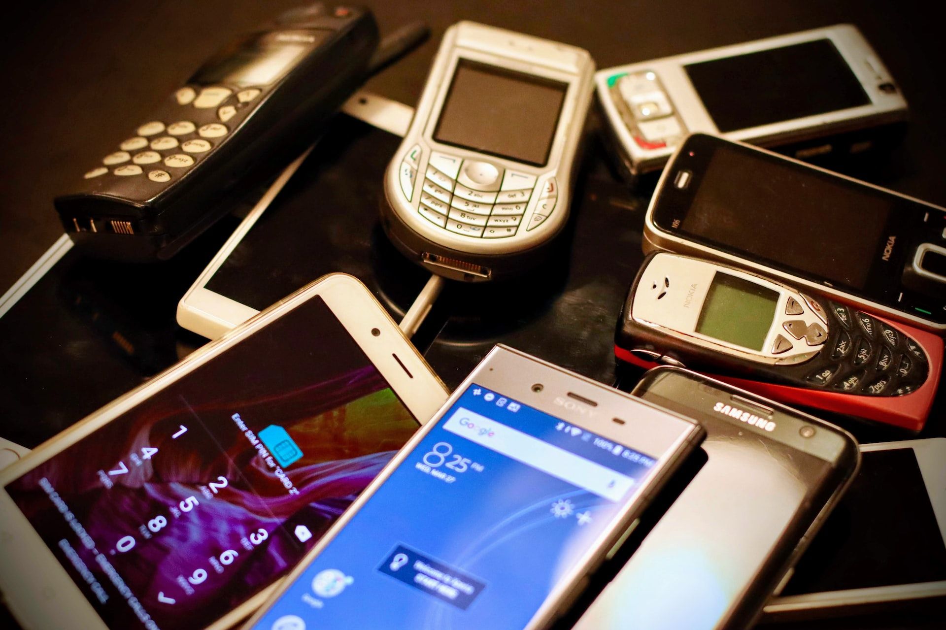 «Авито» запустил сервис выкупа подержанных телефонов