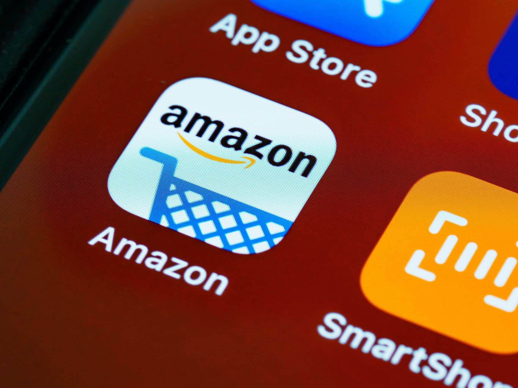 <i>Amazon </i>предлагает платить пользователям за слежку