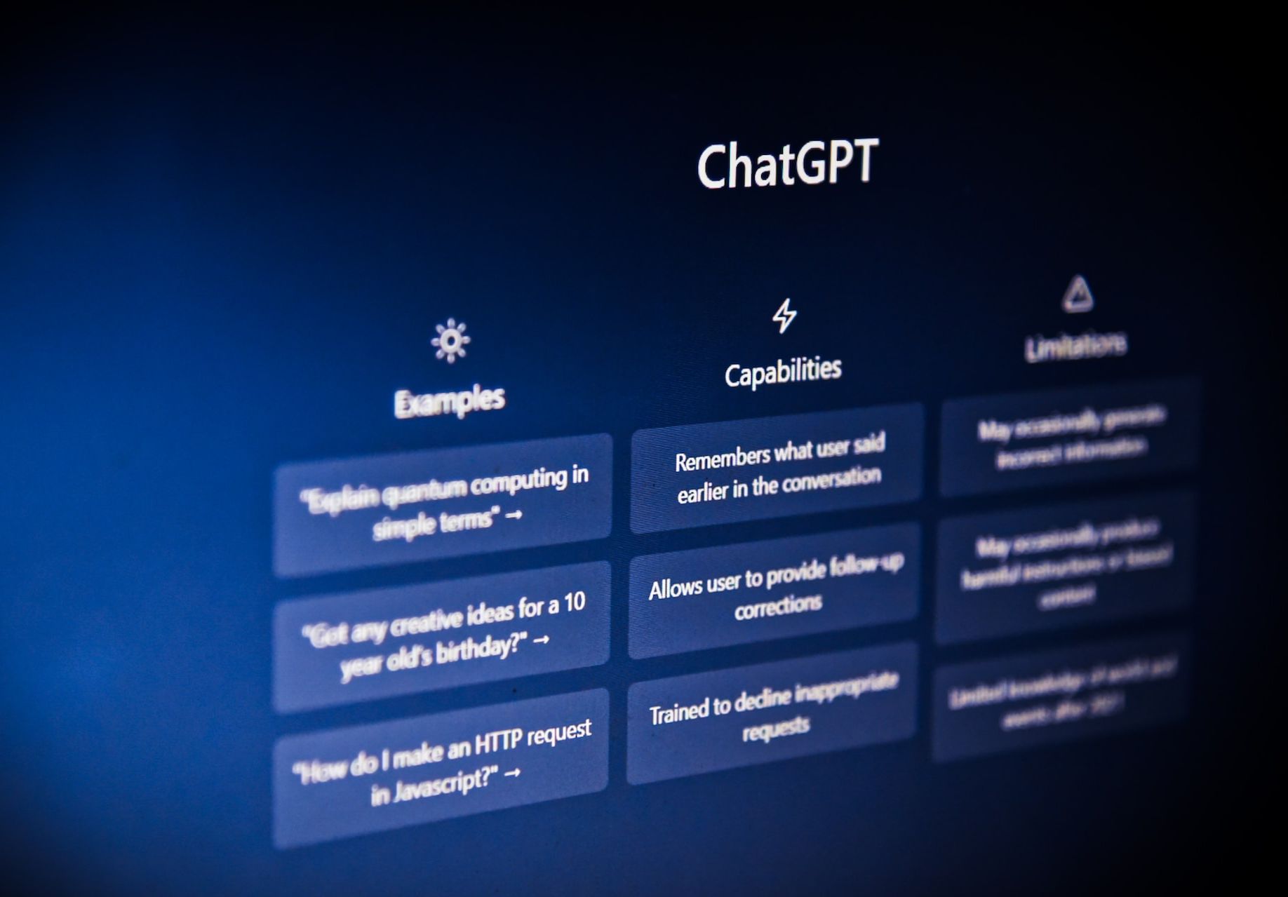 В Европе начали блокировать <i>ChatGPT</i>