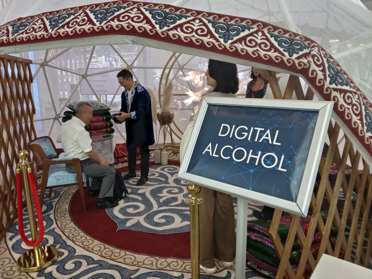Казахи изобрели цифровой алкоголь