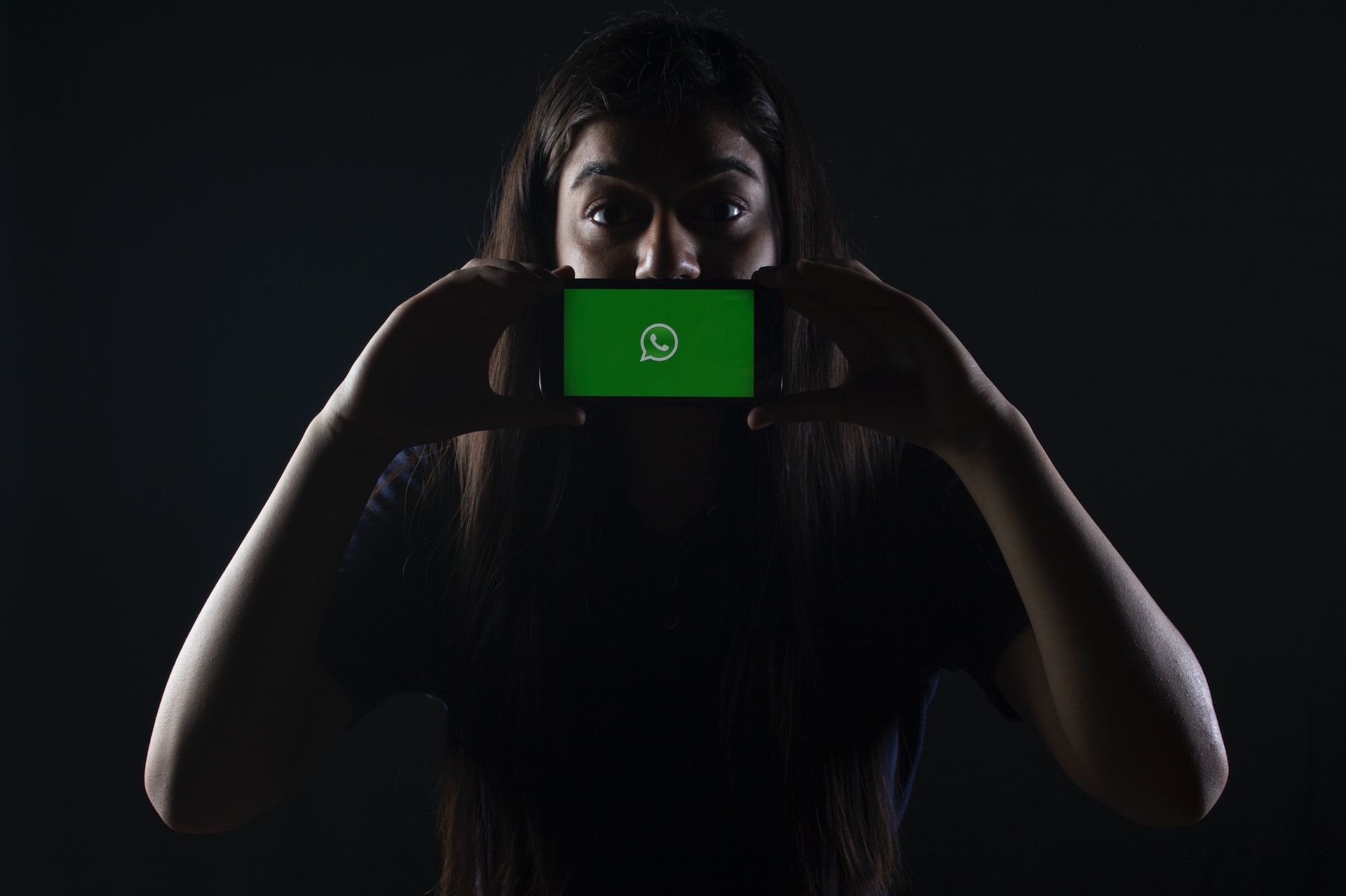 <i>WhatsApp </i>снова грозит блокировка в России