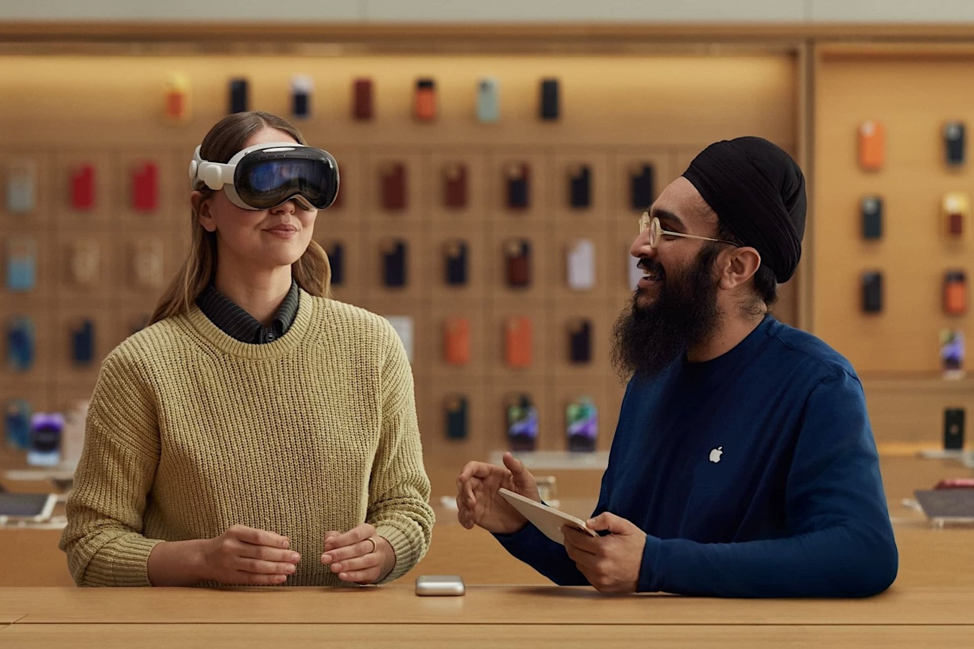 <i>Apple </i>запустила магазин приложений для гарнитуры <i>Vision </i><i>Pro</i>