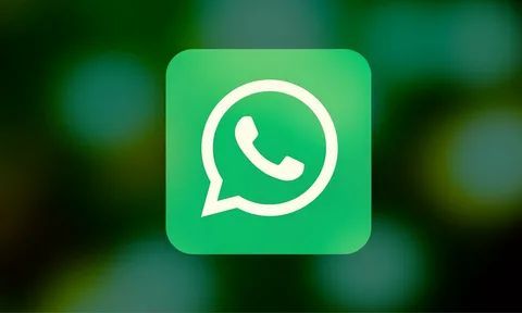 <i>WhatsApp </i>пугает  пользователей