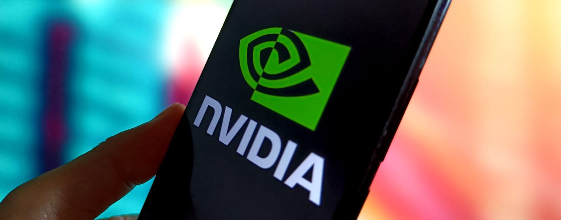 Акции <i>Nvidia </i>обвалились на $<i>279 </i>млрд за день 